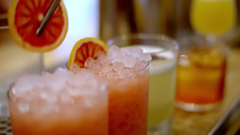 Discover healthier options when dining out at restaurants - OpenTable Canada